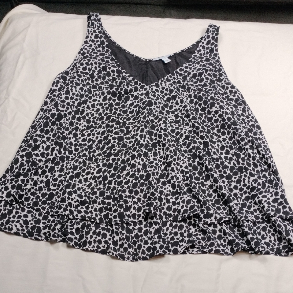 Boutique Women's V Neck Sleeveless Layered Top Size 1X